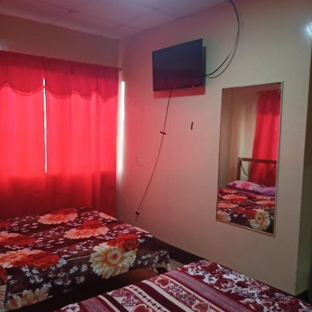 Hotel Primavera جواياكيل المظهر الخارجي الصورة